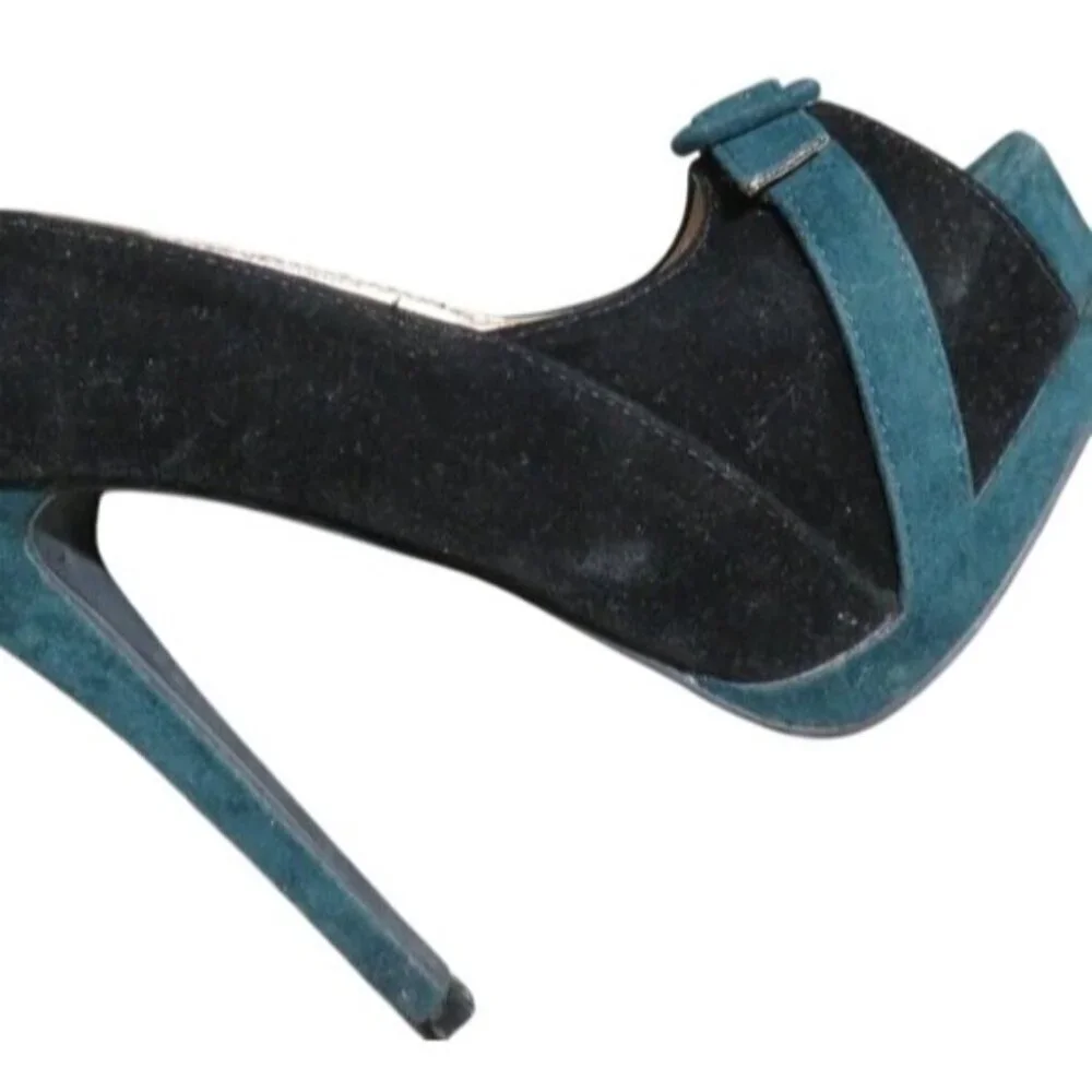 Qupid Retro Black & Green Suede Leather Peep Toe Platform Heels with buckles